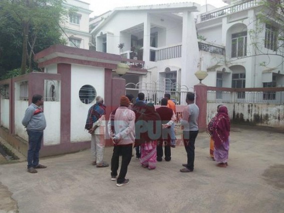 Door to Door visits by sufferers : Harjans meet 2 Ministers demanding regularization Door to Door visits by sufferers : Harjans meet 2 Ministers demanding regularization